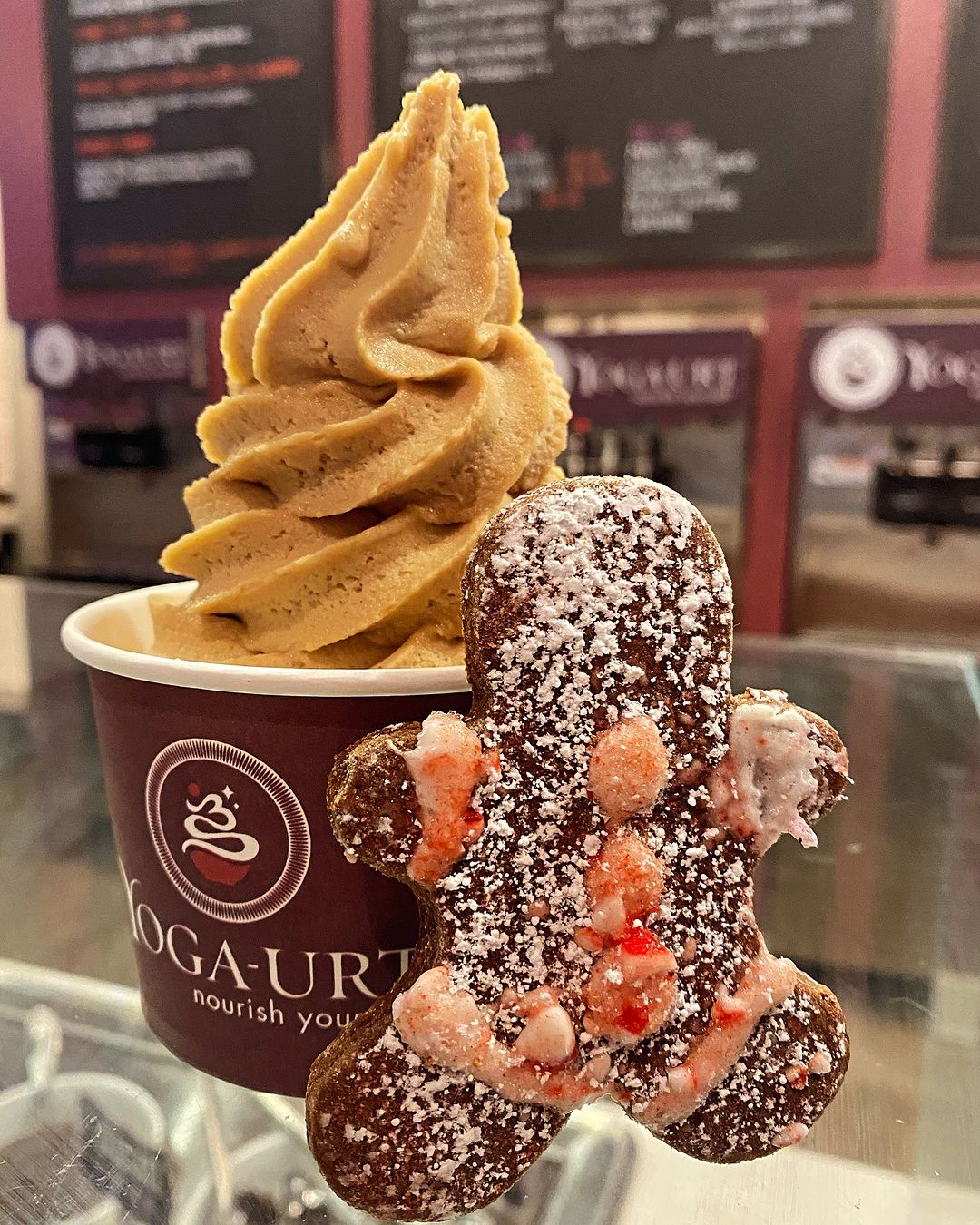 gingerbread yoga-urt